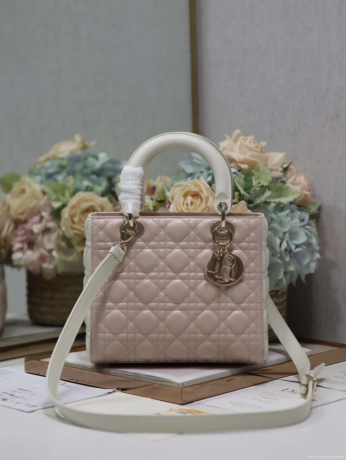 Tony Luxuries LADY DI0R-24CM 0812